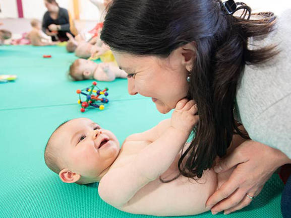 DELFI Kurs Pfaffenhofen - Babys entdecken die Welt
